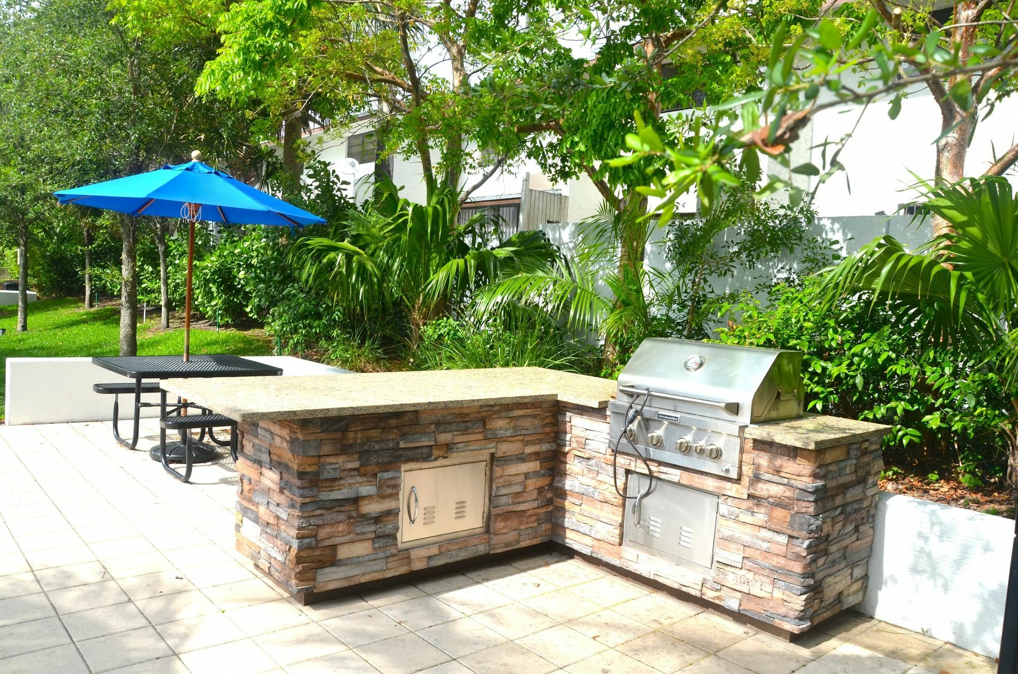 Riviera Luxury Living At River Oaks Marina And Tower Miami Extérieur photo
