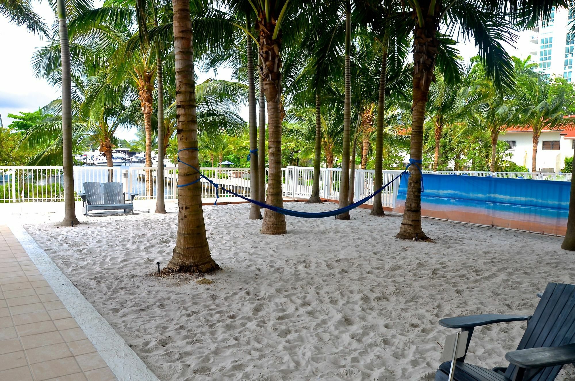 Riviera Luxury Living At River Oaks Marina And Tower Miami Extérieur photo
