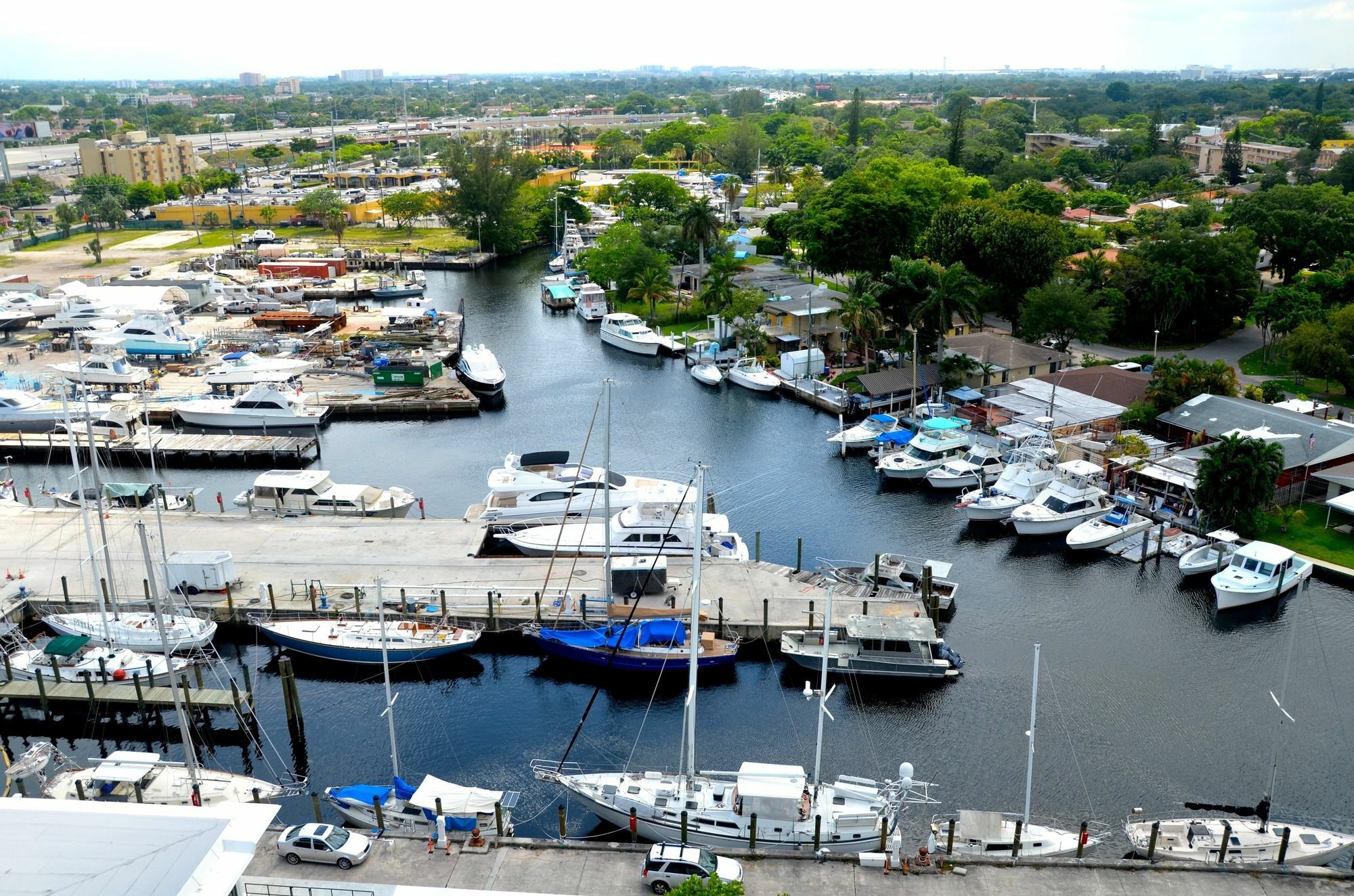 Riviera Luxury Living At River Oaks Marina And Tower Miami Extérieur photo