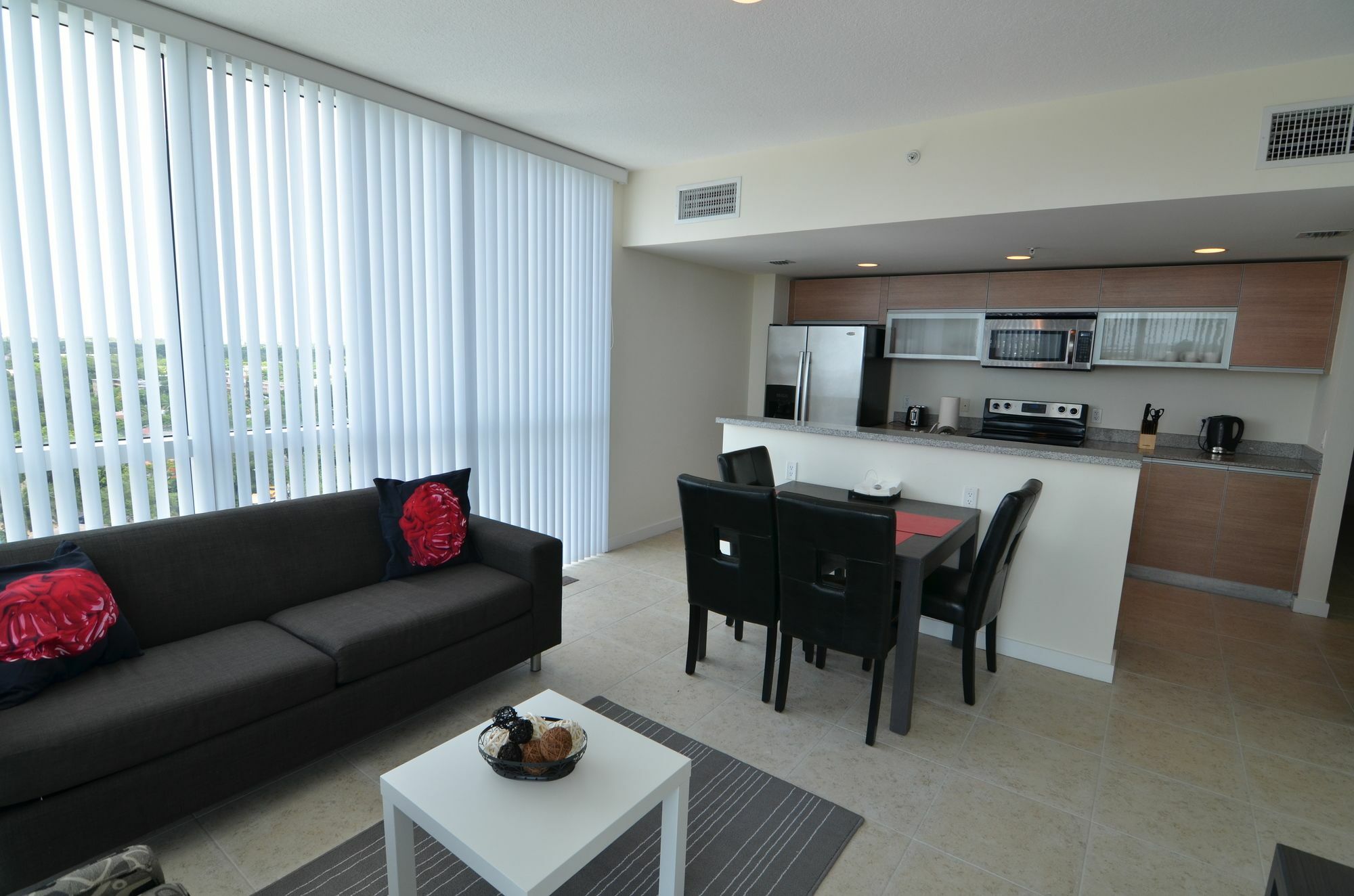 Riviera Luxury Living At River Oaks Marina And Tower Miami Extérieur photo